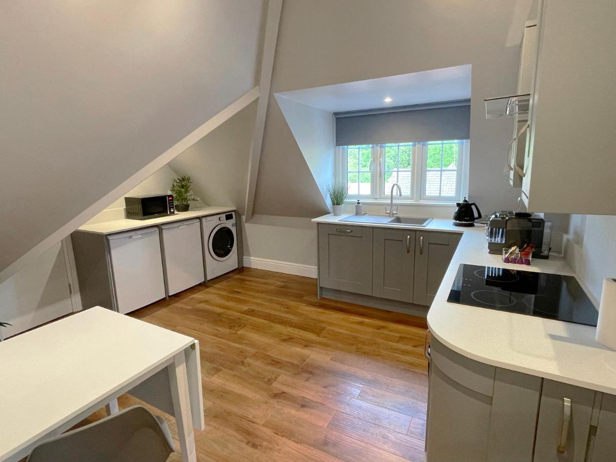 'The Loft' Apartment Йоувил Екстериор снимка