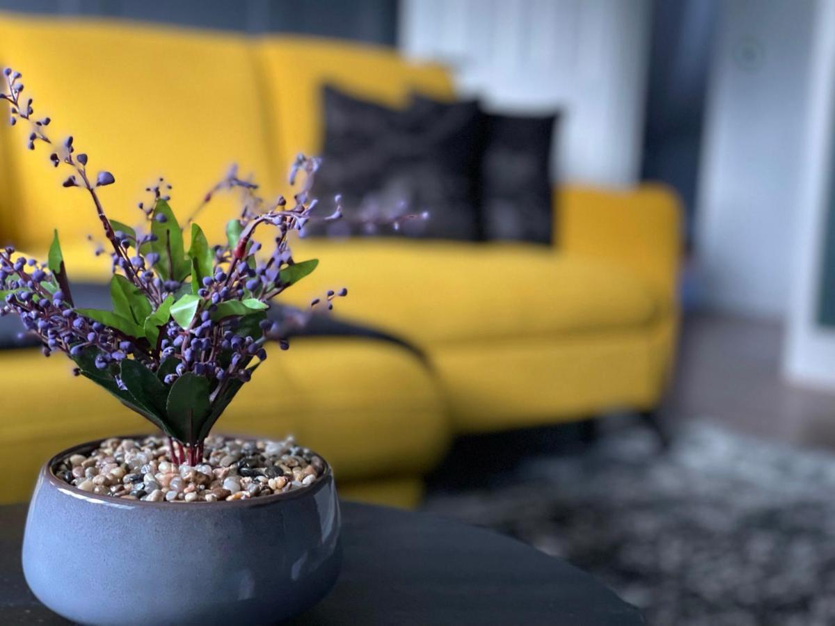 'The Loft' Apartment Йоувил Екстериор снимка
