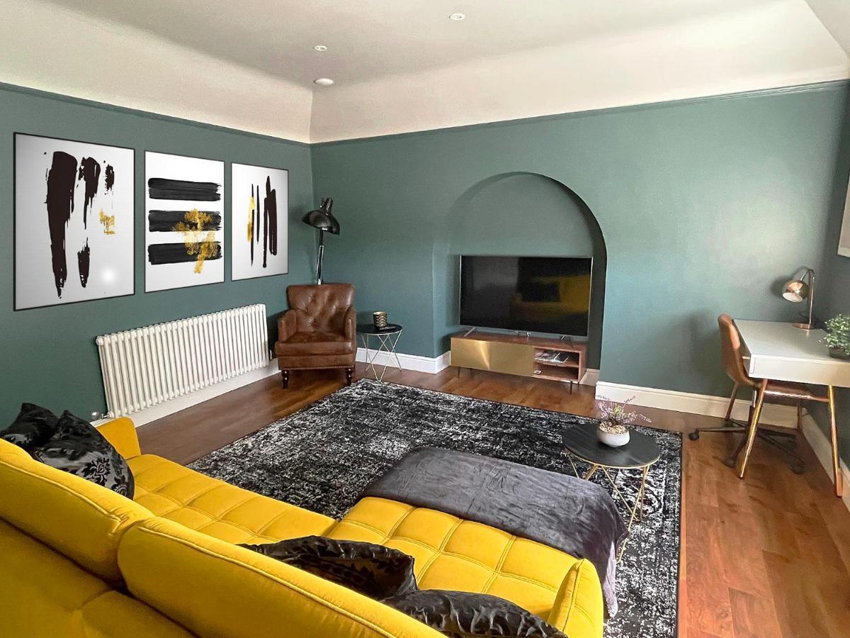 'The Loft' Apartment Йоувил Екстериор снимка